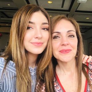 Meet your Posher, Veronica